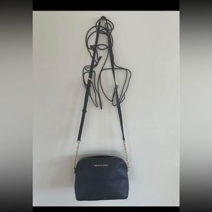 michael kors black crossbody